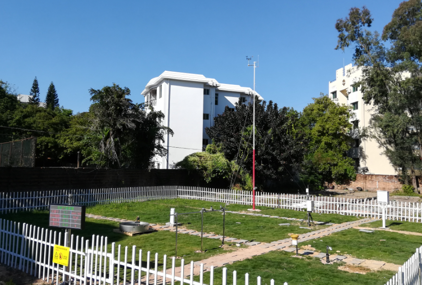 標(biāo)準(zhǔn)氣象觀測(cè)場(chǎng)