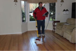 室內(nèi)的硬木和水泥地板上進(jìn)行根系測繪 室內(nèi)的硬木和水泥地板上進(jìn)行根系測繪