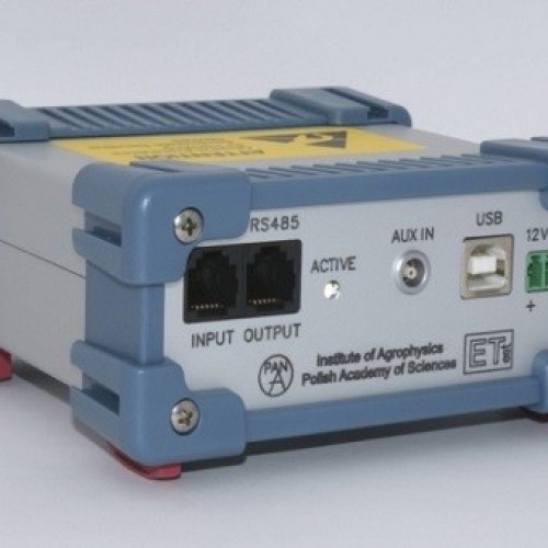 TDR/MUX 微型土壤水分、溫度、電導(dǎo)率、水勢監(jiān)測儀